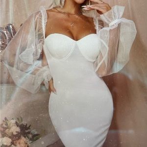 Eilly Bazar sheer sleeve bodycon white dress